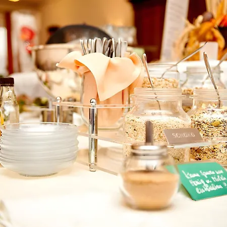 Hotel Vegan Und Restaurants Nicolay 1881 Zeltingen-Rachtig